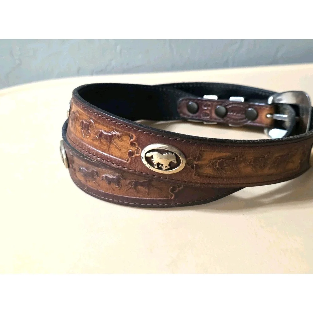 Appaloosa Trading Company Genuine‎ Leather Belt Horses Conchos Size 38